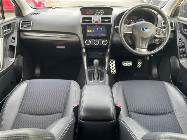 Subaru Forester 4