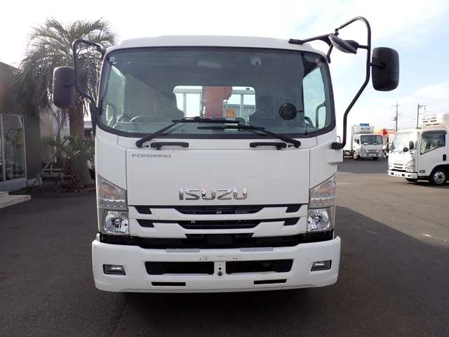 Isuzu Forward 3