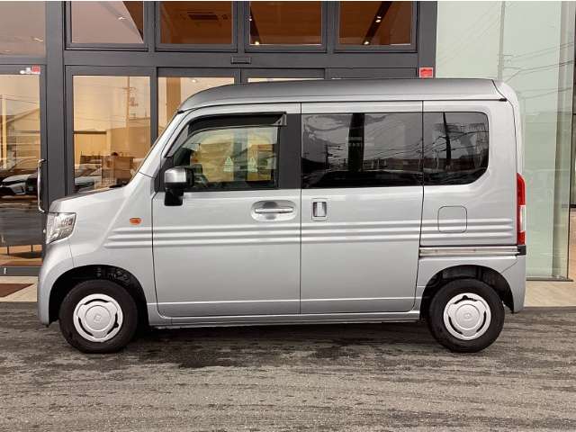 Honda N-VAN 8