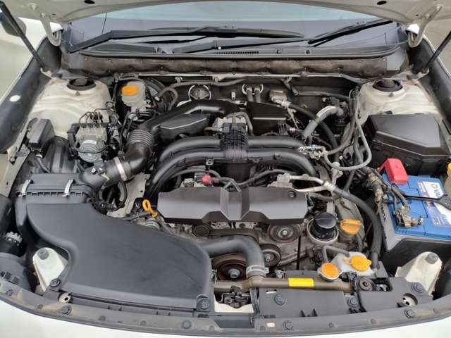Subaru Legacy Outback 11