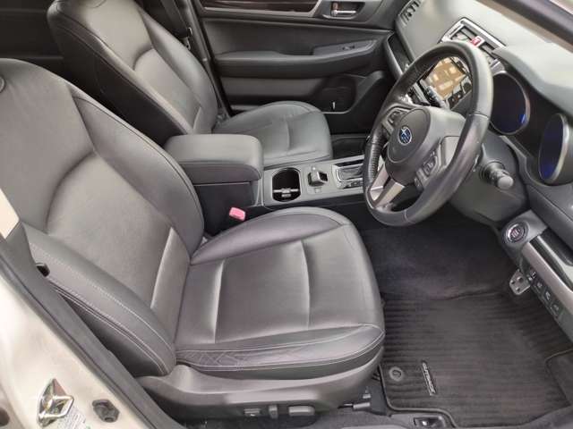 Subaru Legacy Outback 12