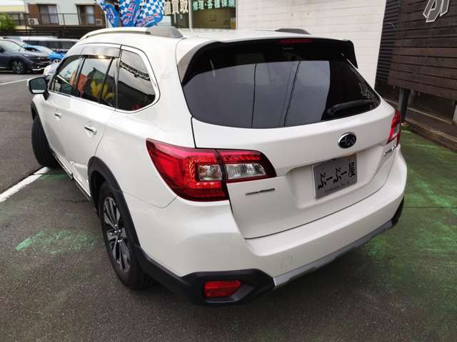 Subaru Legacy Outback 7