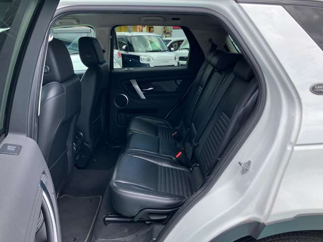 Land Rover Discovery Sport 9