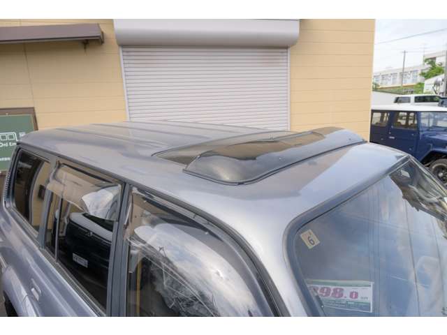 Toyota Land Cruiser 80 11
