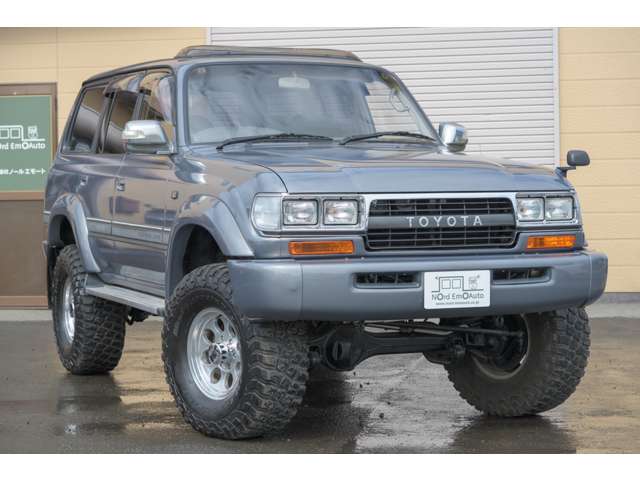 Toyota Land Cruiser 80 2