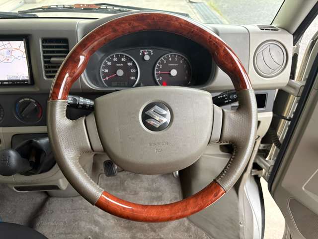 Suzuki Every 12