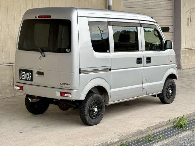 Suzuki Every 2