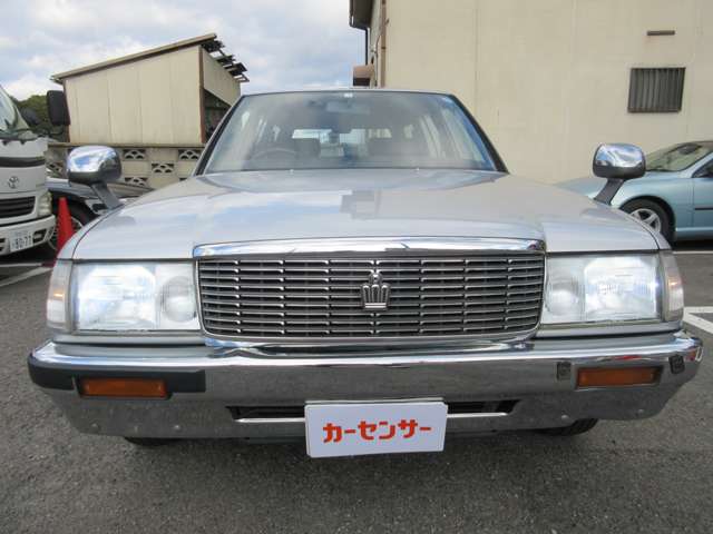 Toyota Crown Van 2