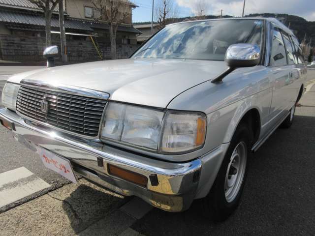 Toyota Crown Van 4