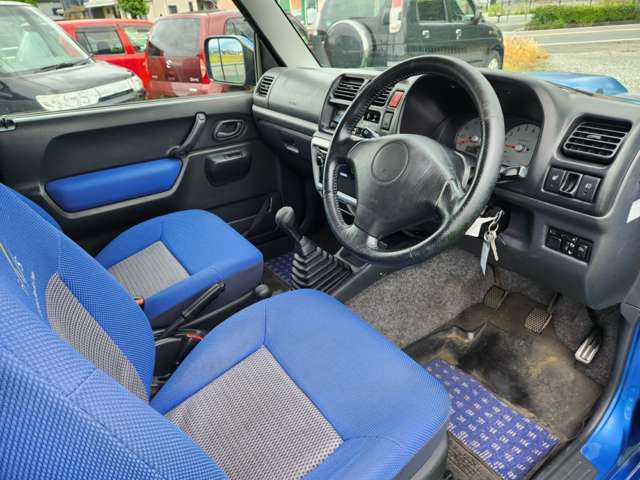 Suzuki Jimny 12