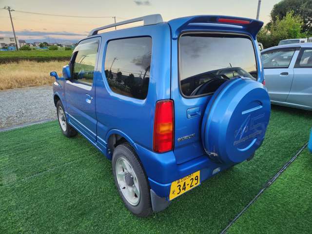 Suzuki Jimny 8