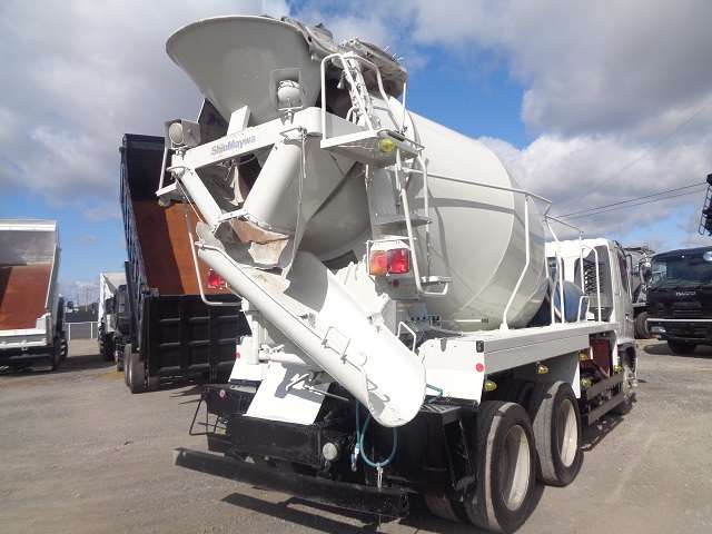Hino Ranger 4