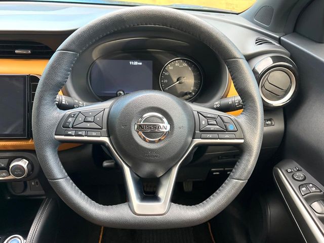Nissan Kicks 11