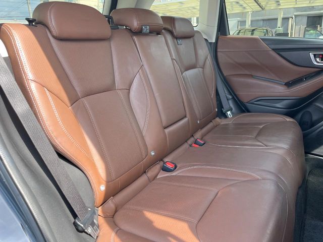 Subaru Forester 12