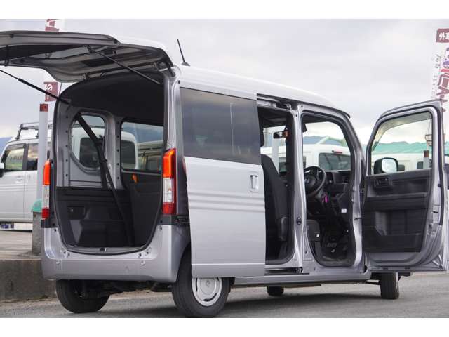 Honda N-VAN 11