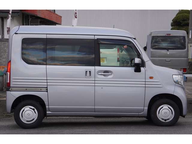 Honda N-VAN 10