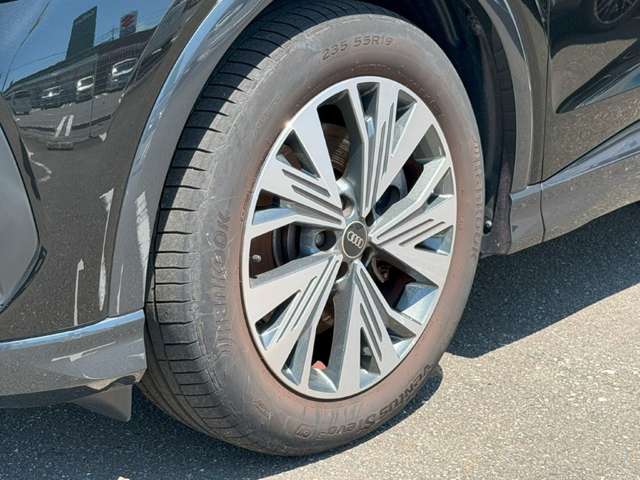 Audi Q4 Sportback e-tron 9