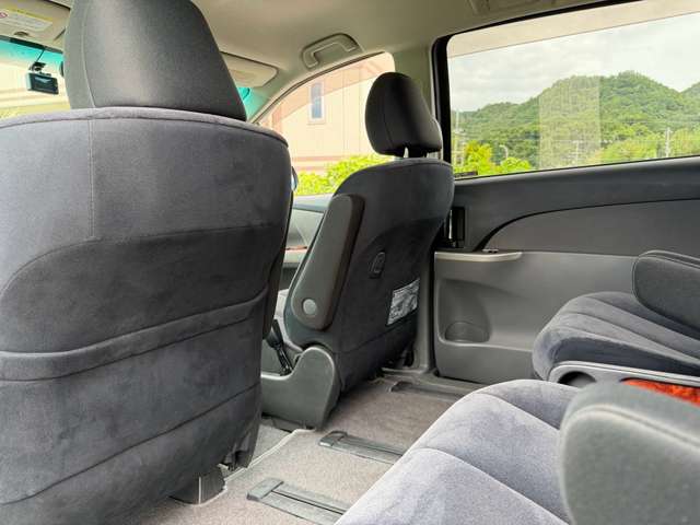 Toyota Estima 11