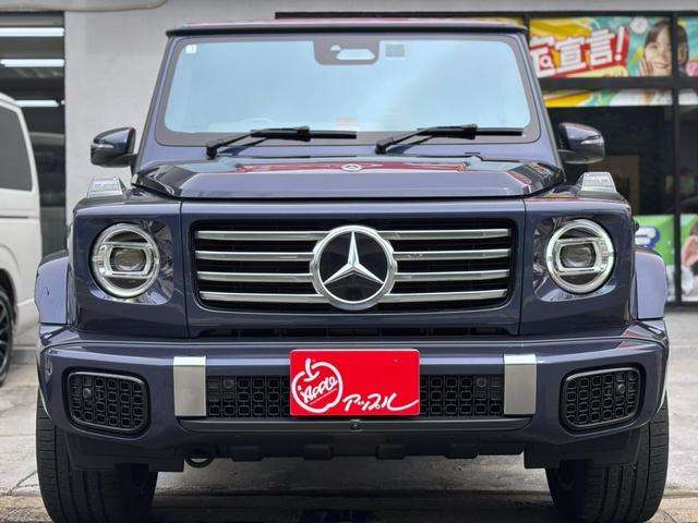 Mercedes-Benz G-Class 12