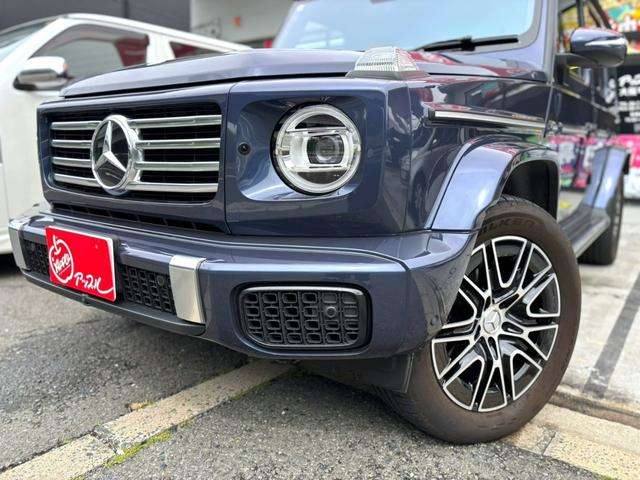 Mercedes-Benz G-Class 2