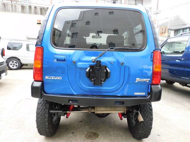 Suzuki Jimny 7