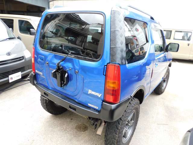 Suzuki Jimny 9