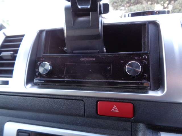 Toyota Regius Ace 12
