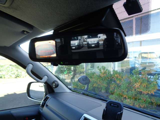 Toyota Regius Ace 9