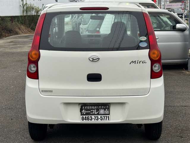 Daihatsu Mira 7