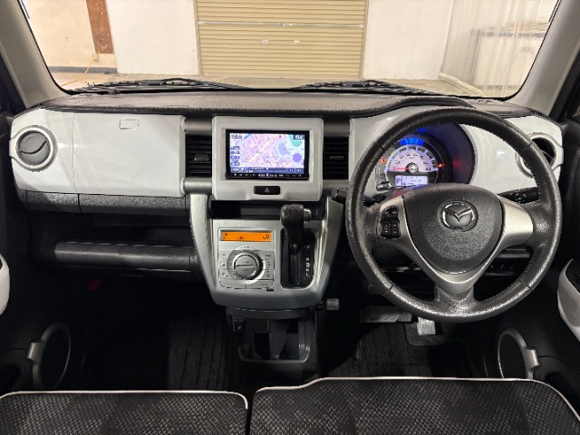 Mazda Flair Crossover 3