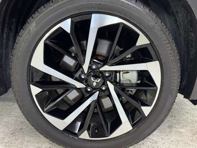 Mitsubishi Outlander 11