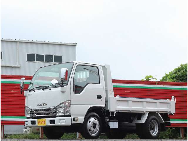 Isuzu Elf 5