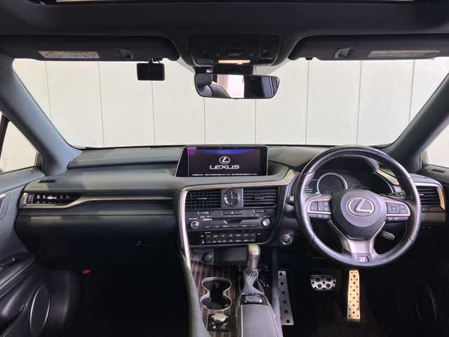 Lexus RX 7