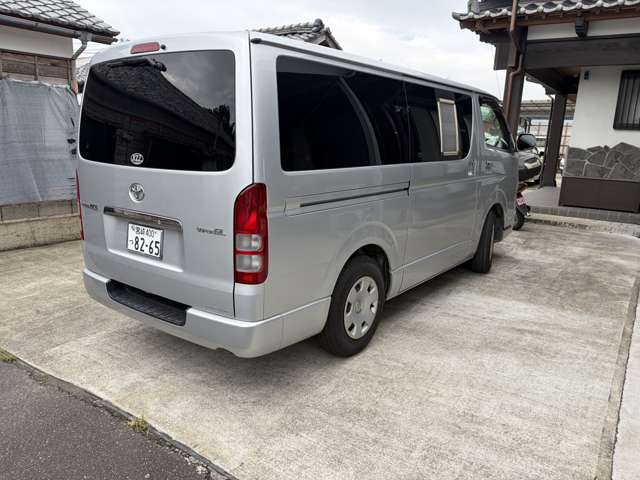Toyota Regius Ace 3