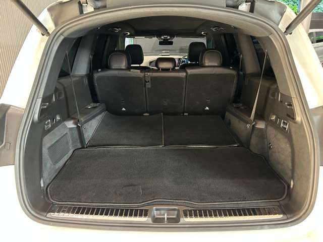 Mercedes-Benz GLS 10