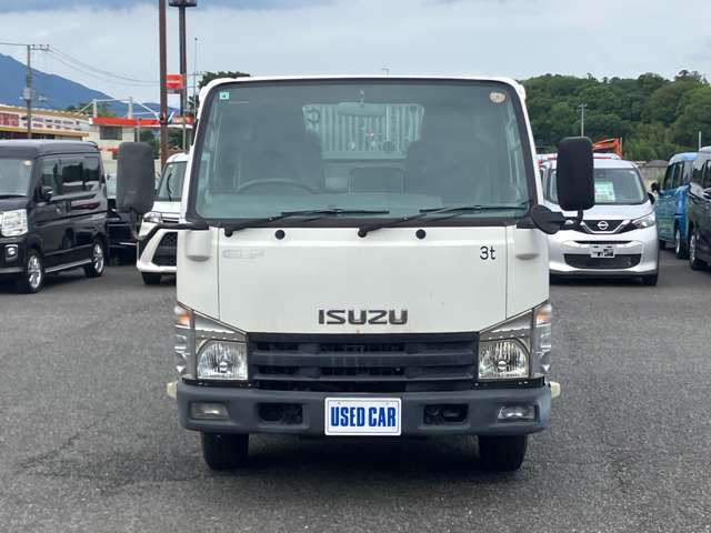 Isuzu Elf 3