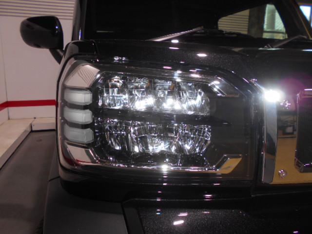 Daihatsu Taft 11