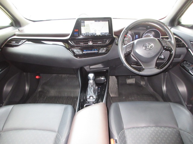 Toyota C-HR 10