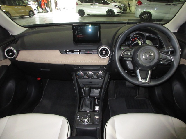 Mazda CX-3 8