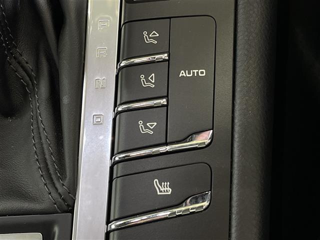 Porsche Macan 9
