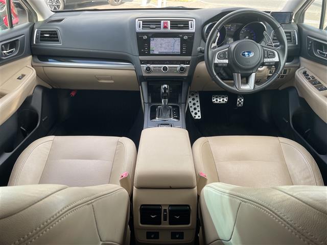Subaru Legacy Outback 4