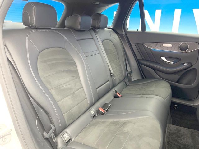 Mercedes-Benz GLC 10