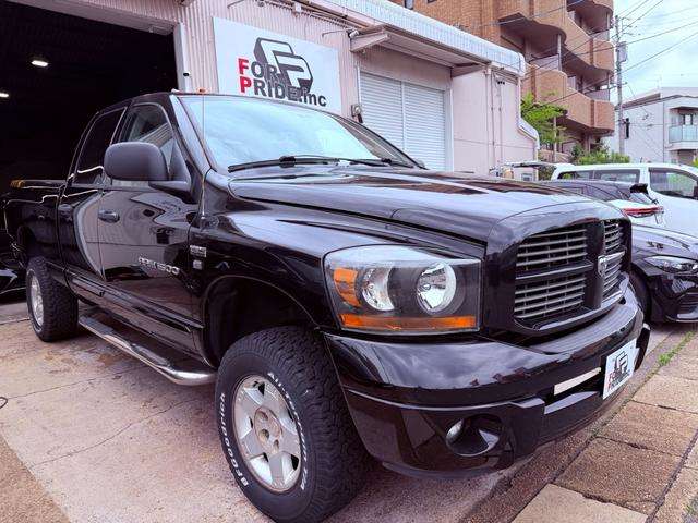 Dodge Ram 4