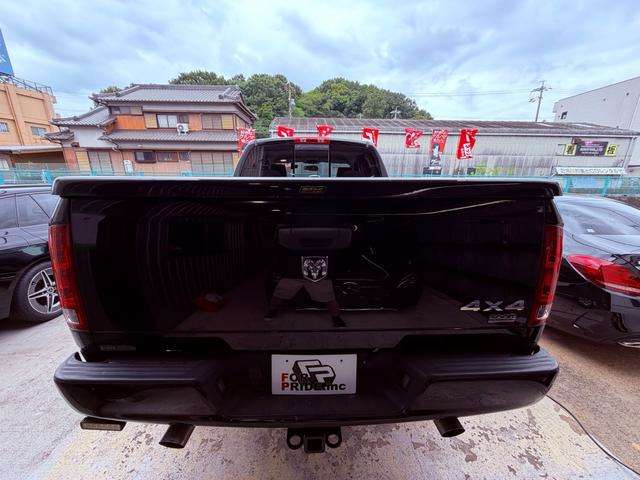 Dodge Ram 6