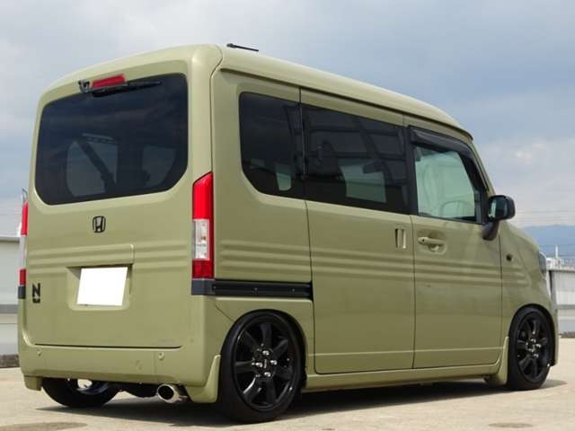 Honda N-VAN 8