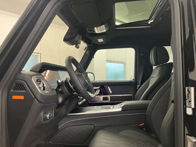 Mercedes-Benz G-Class 7