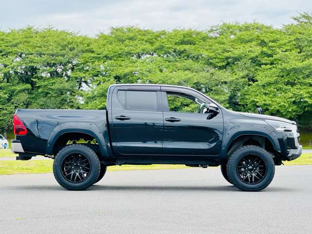 Toyota Hilux 10