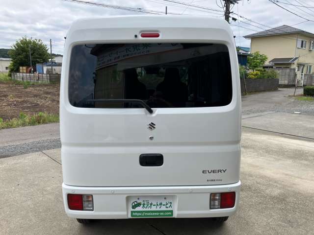 Suzuki Every 9