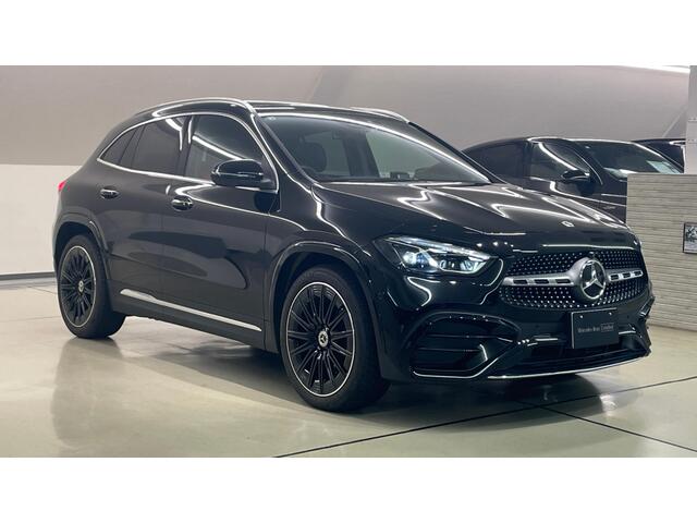 Mercedes-Benz GLA-Class 3