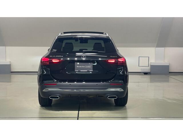 Mercedes-Benz GLA-Class 7